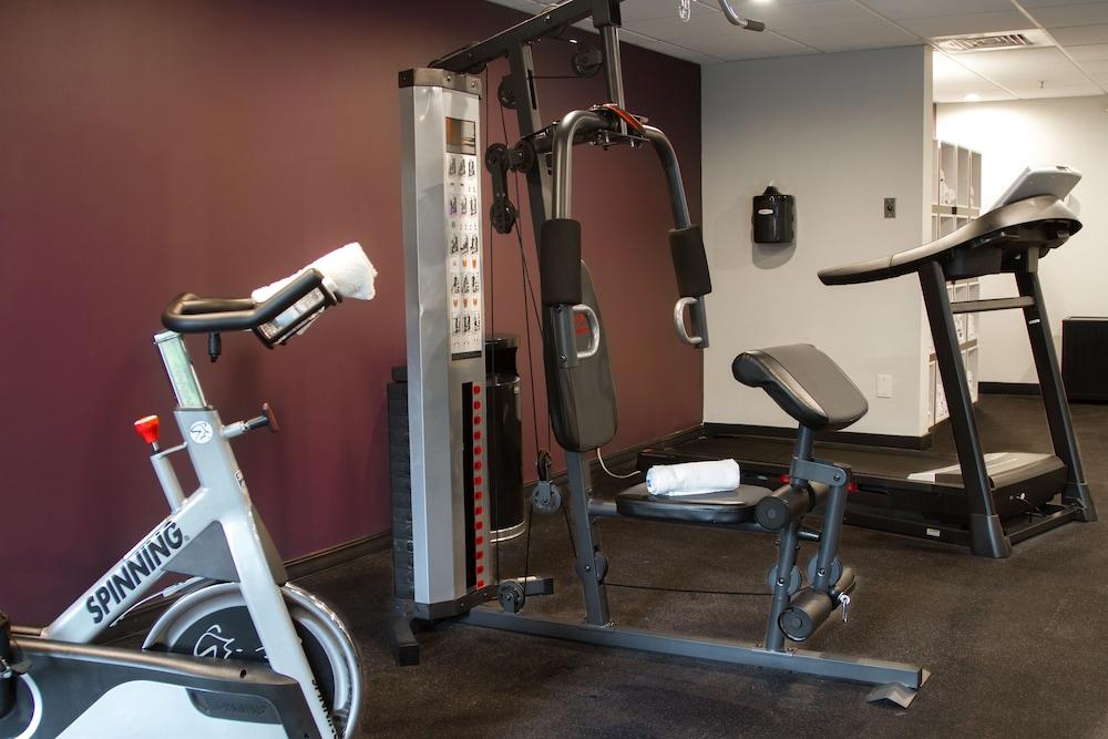 Hampton & Canal St. French Quarter Hotel 3*