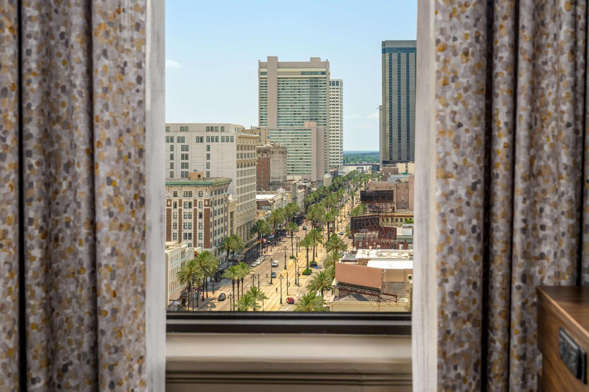 Hampton & Canal St. French Quarter Hotel